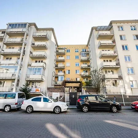 Apartment Metro Kondratowicza Peaceful Warsaw